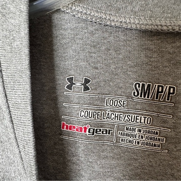 IMG Academy Under Armour T shirt - Picture 7 of 7